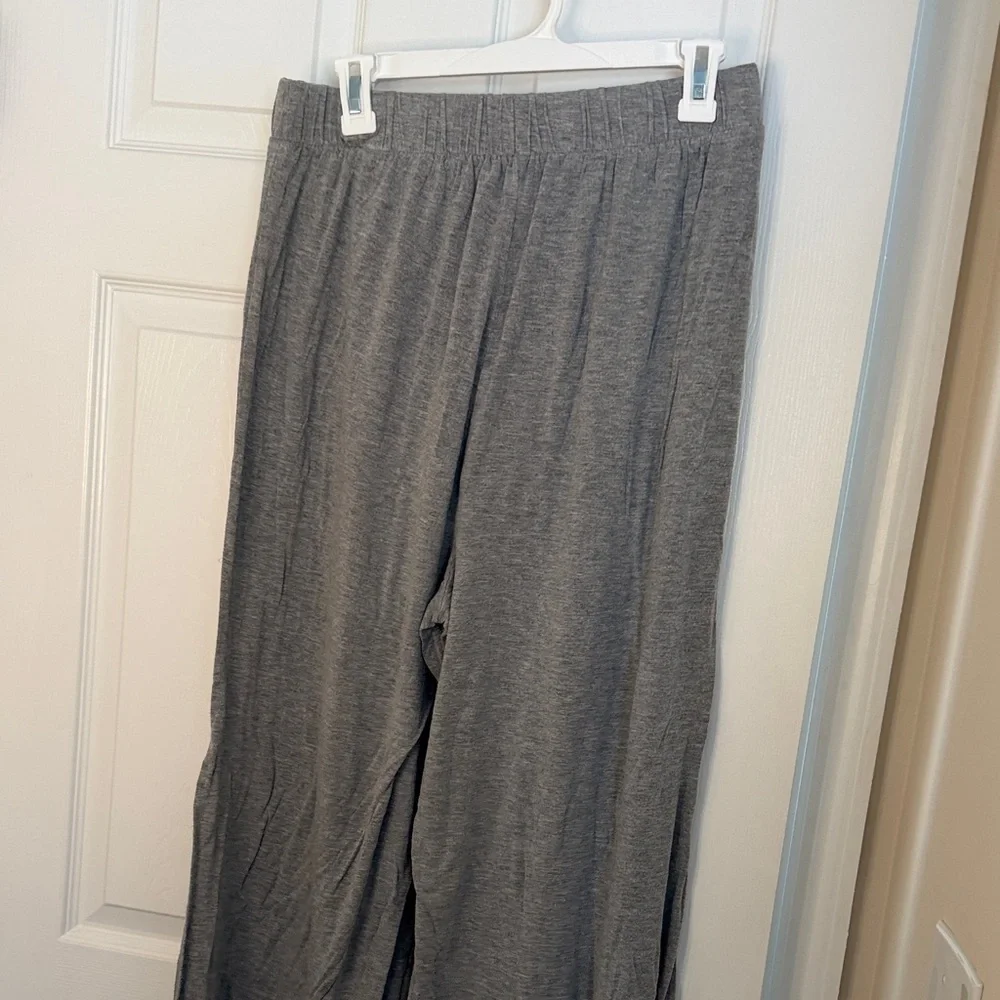 HYFVE Heather Grey Wide Leg Lounge Pants - Size Large